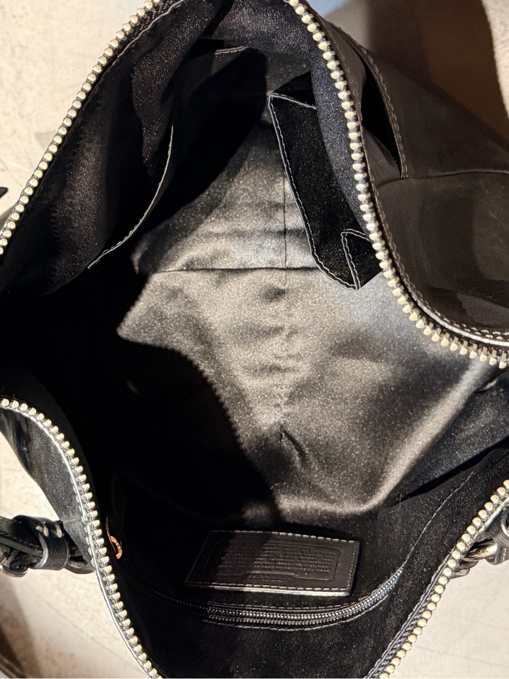 Coach Y2K SoHo Hobo Black Leather Purse - Picture 7 of 7